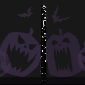 Mooncat x Nightmare Before Christmas Retractable Vanisher Clean Up Brush